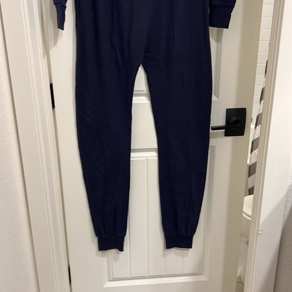 Perry Ellers portfolio, blue onesie, size medium, but can fit a large - Picture 8 of 8